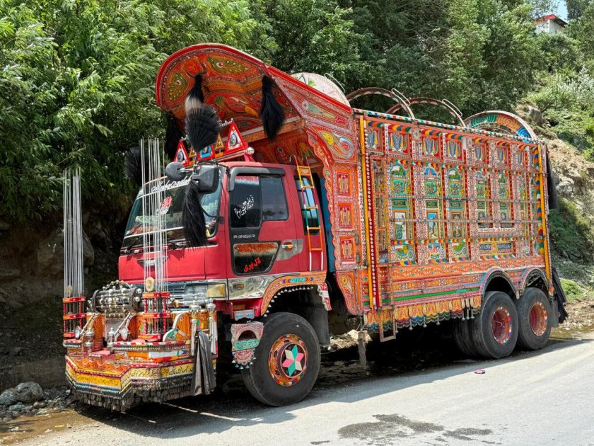 Пакистанские грузовики