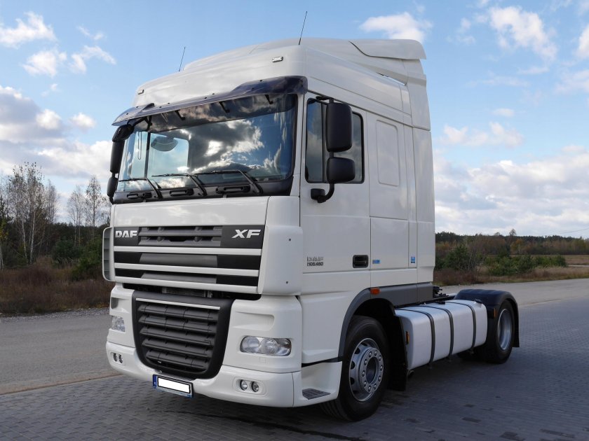 DAF XF 105.460
