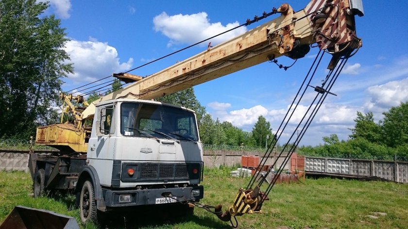 Кран МАЗ 5337 СМК 101а