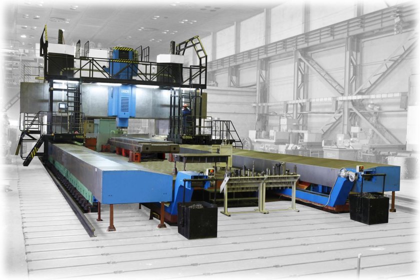 Станок специальный продольно-фрезерный дф700