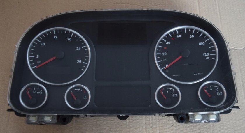 Приборная панель man TGX