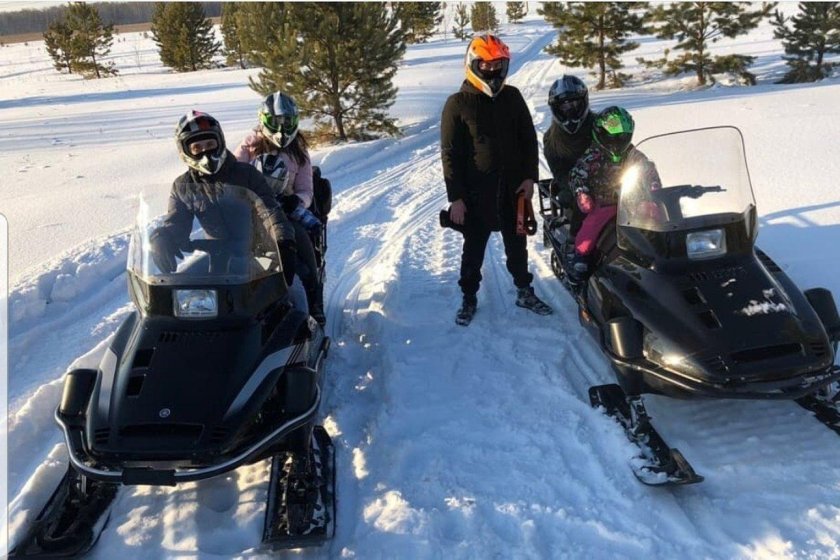 Катание на снегоходах