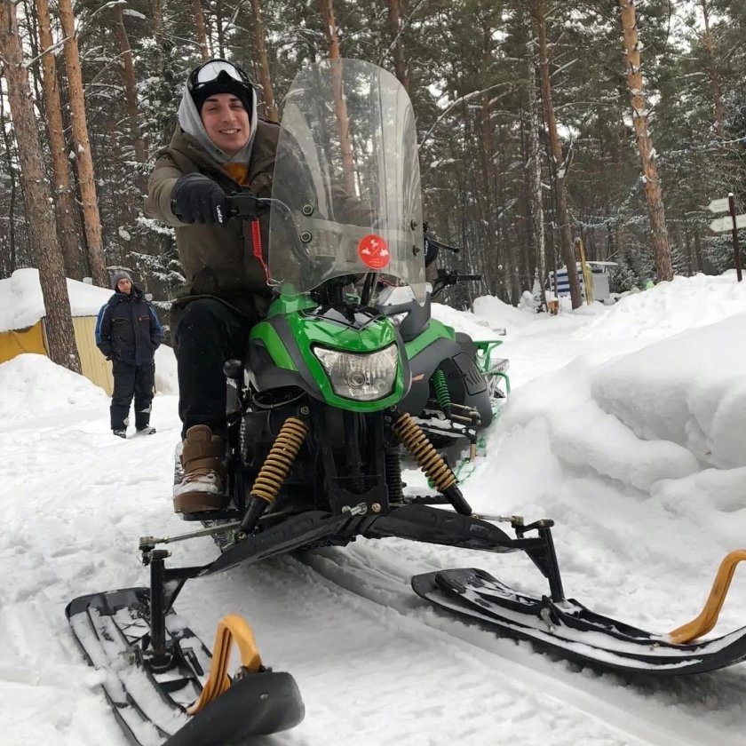 Катание на снегоходах в Новосибирске