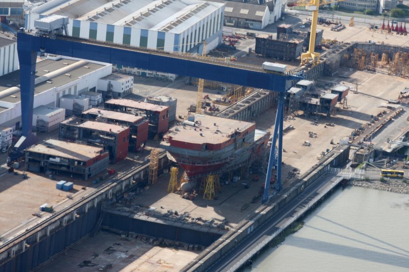 Эллинг верфь