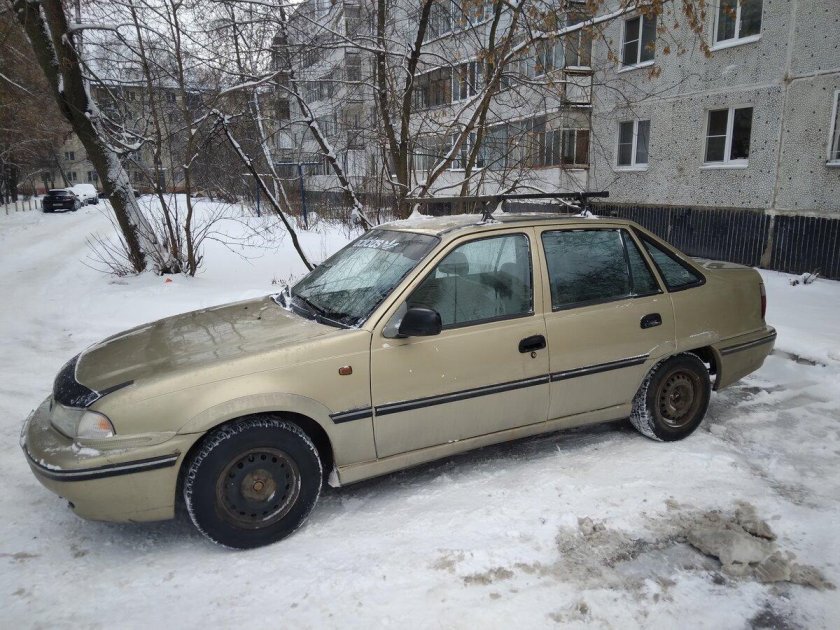 Машина daewoo nexia