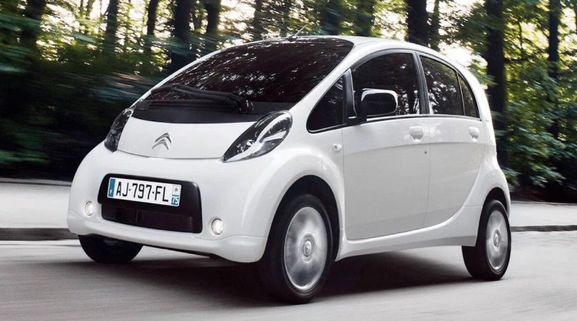 Citroen электромобиль Ami