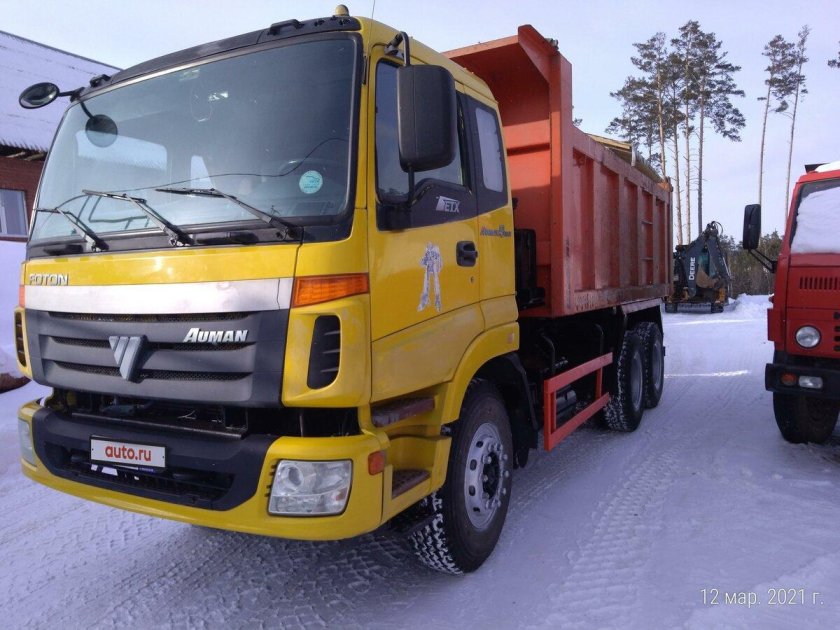 Самосвал донг фенг