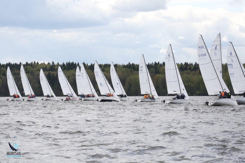 Ракета яхта