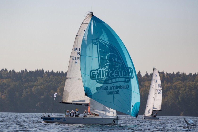 Яхта ракета 670