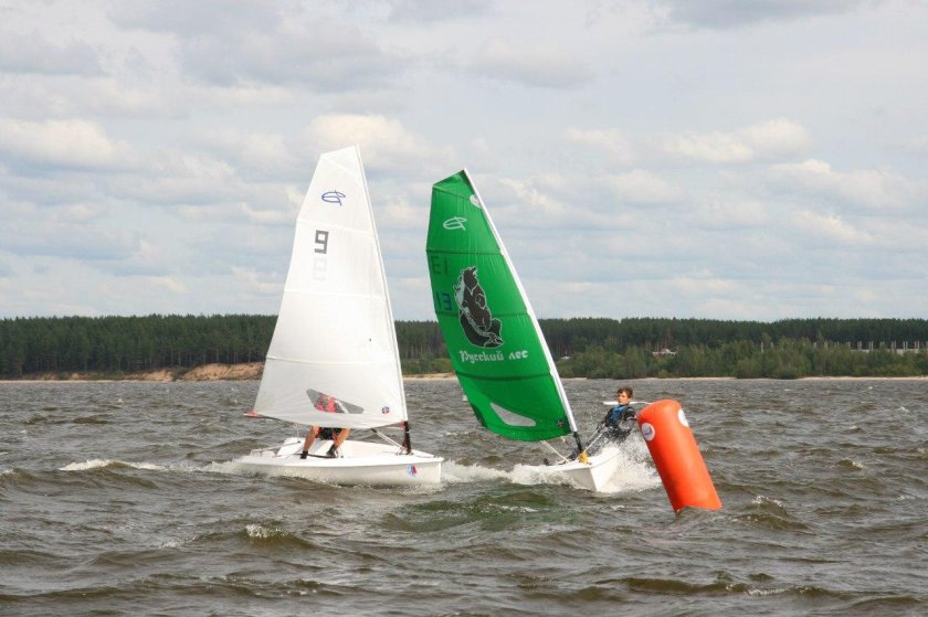 Швертбот ракета 270