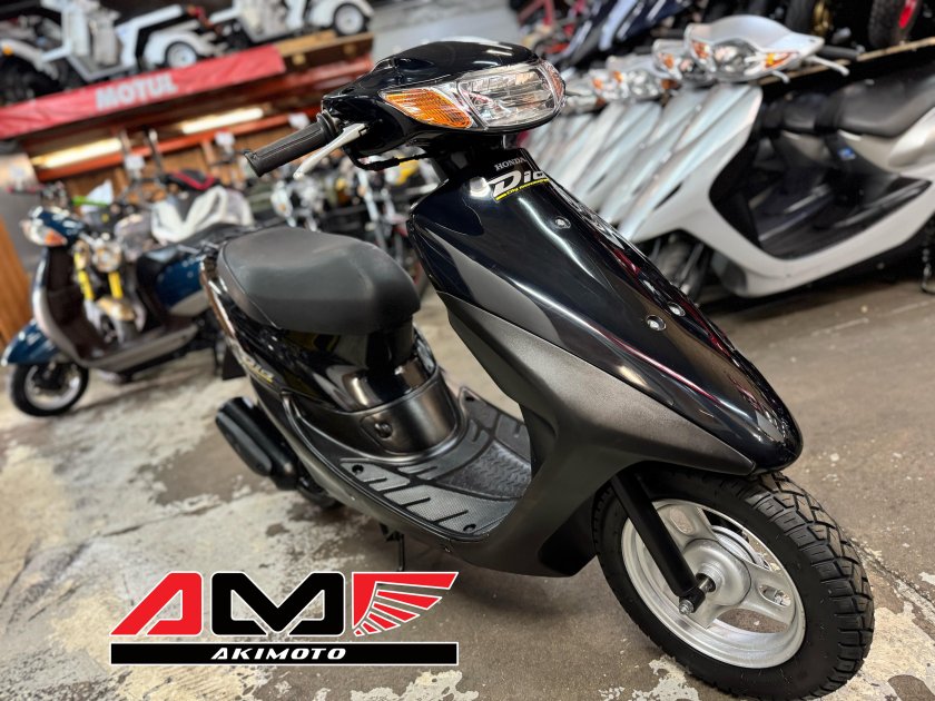 Скутер honda dio