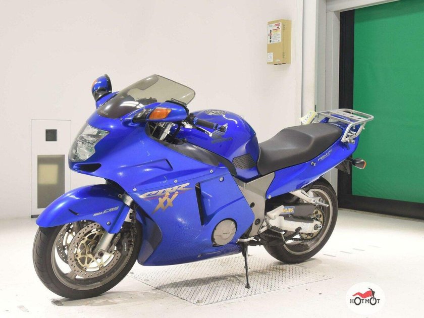 Мотоцикл honda cbr