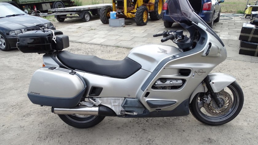 Honda st 1100 pan european
