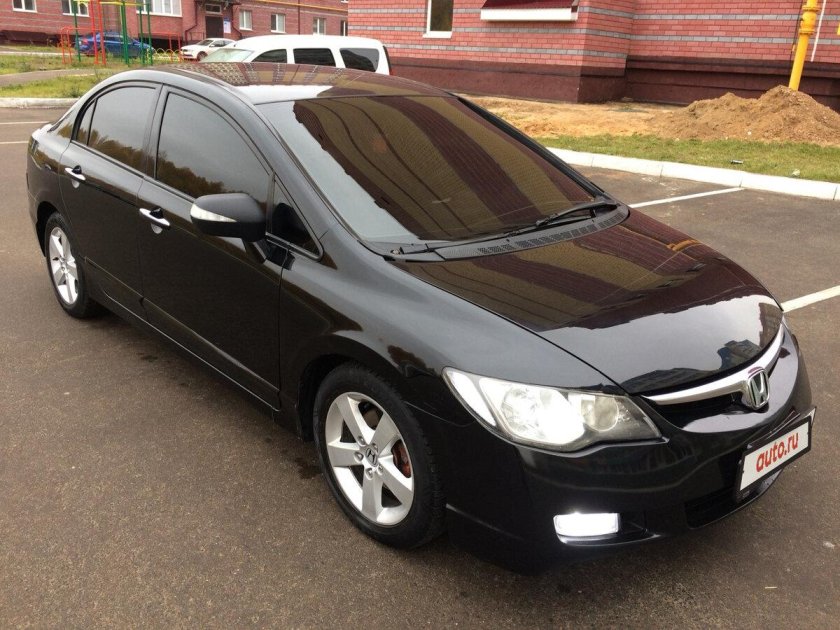 Honda Civic 2007 черная