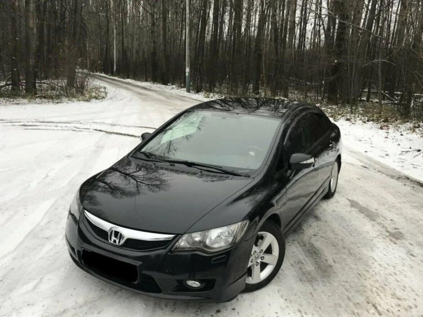 Хонда Цивик 4д 2008