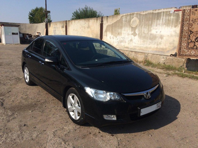 Хонда Цивик седан 2008 черная