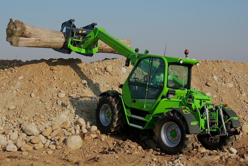Погрузчик телескопический Merlo Multifarmer 30.9