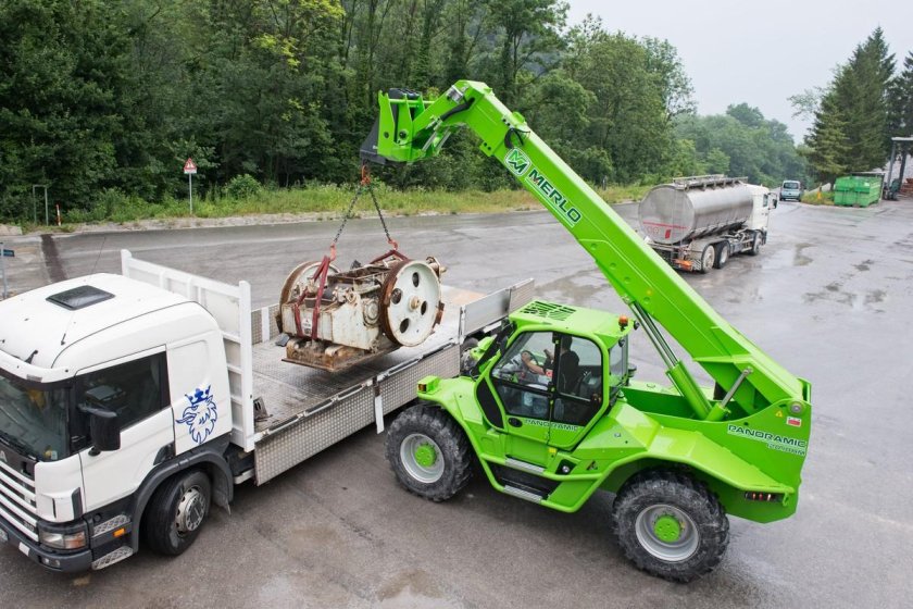 Merlo трактор