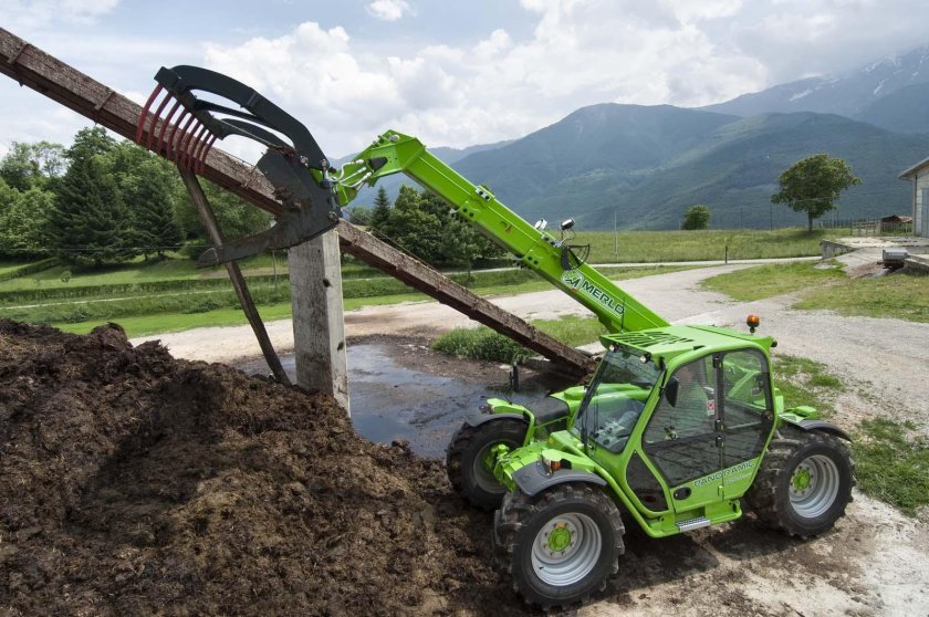 Телескопический погрузчик Мерло