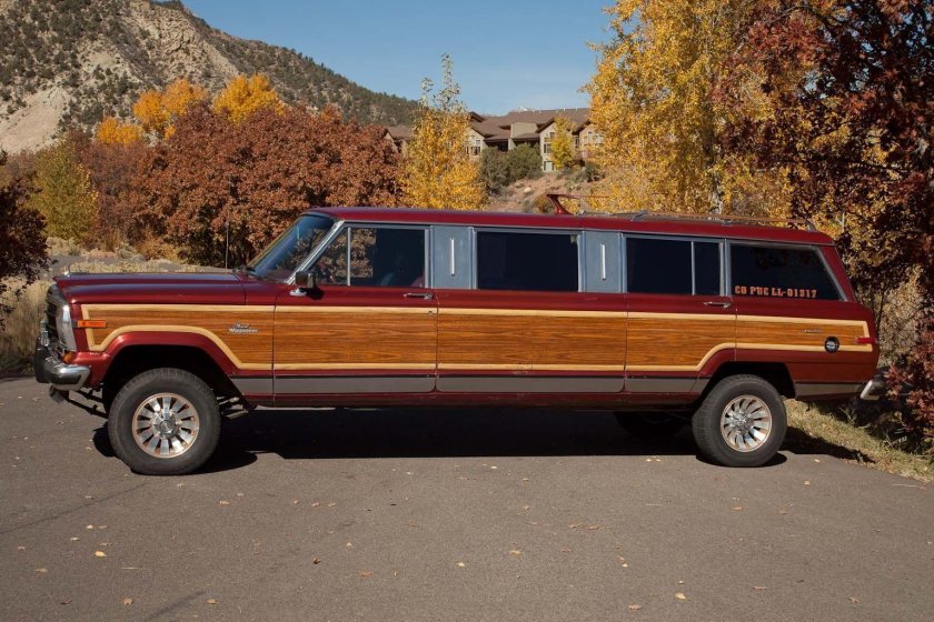 Jeep Grand Wagoneer 1986