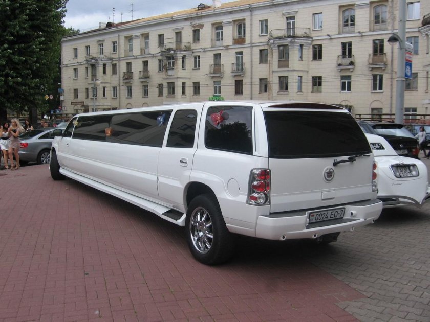 Кадиллак Эскалейд 2005