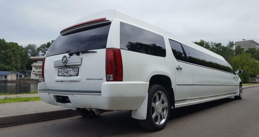 Лимузин Эскалейд