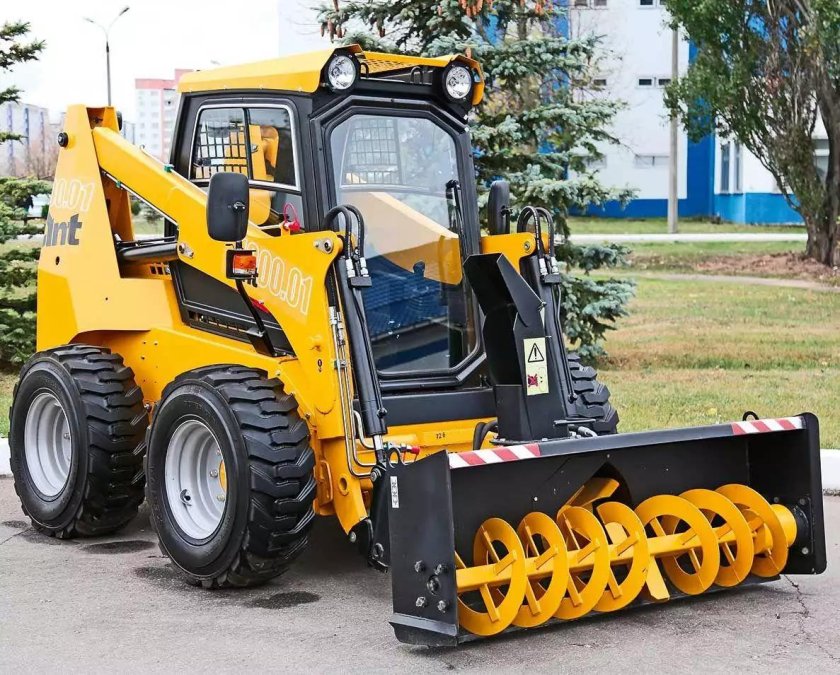 Мини погрузчик Ant 1000