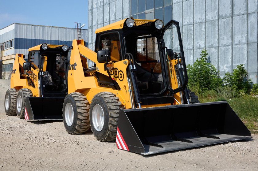 Мини погрузчик Ant 1000