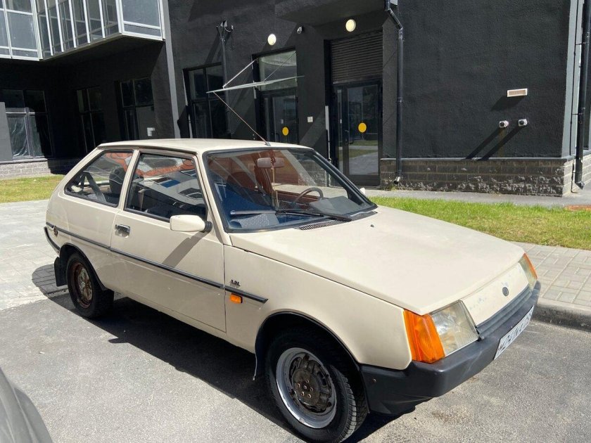 Заз 1102 таврия автомобиль