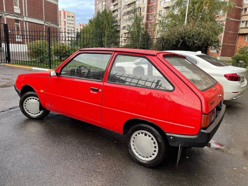 Заз-1102 «таврия»