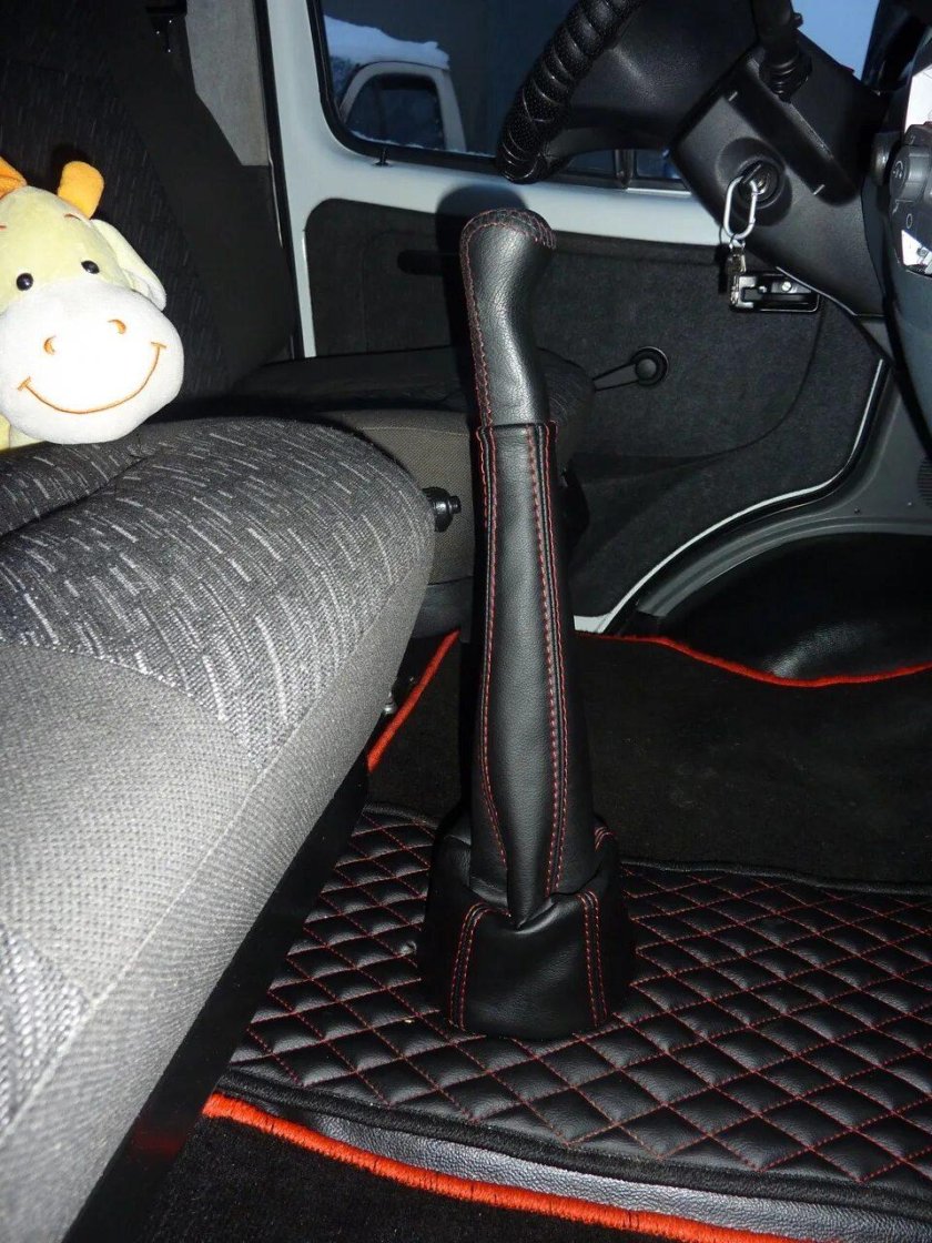 Чехол рычага кпп газель некст