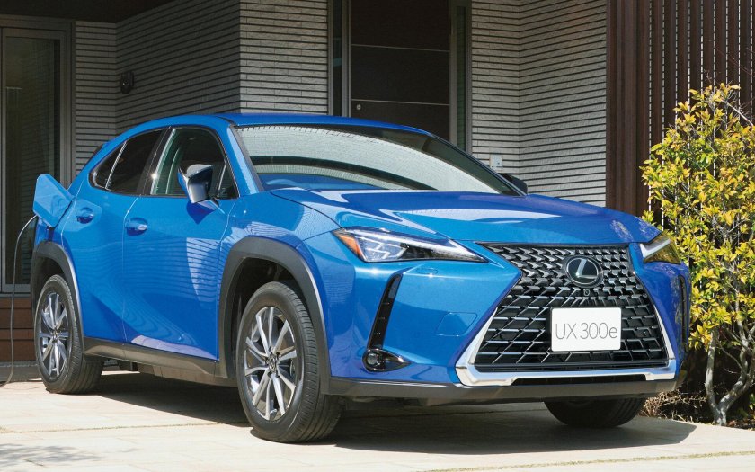 Гибридный Лексус