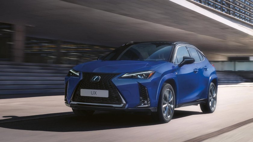 Lexus ux300e