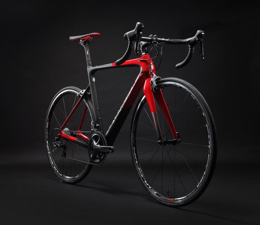 Шоссейный велосипед 2022