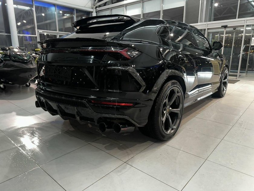 Ламборгини урус