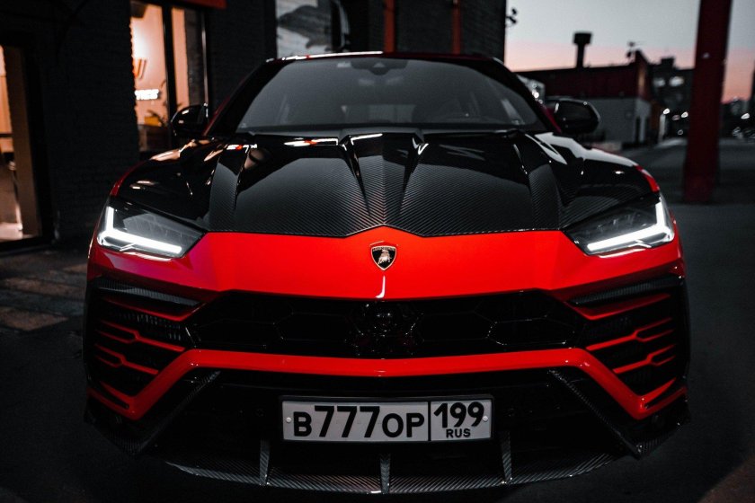 Lamborghini Urus 2021 Black