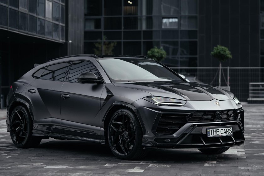 Lamborghini Urus Grey