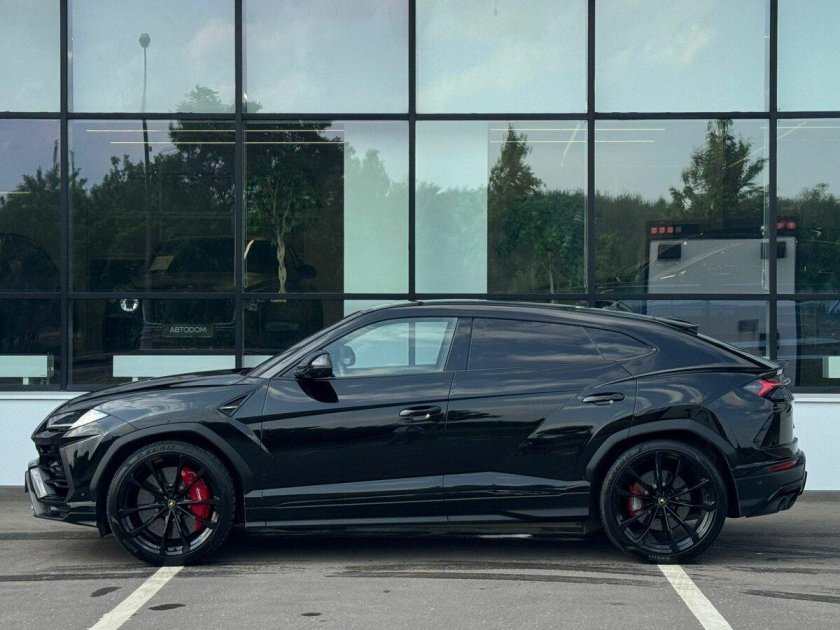 2021 lamborghini urus