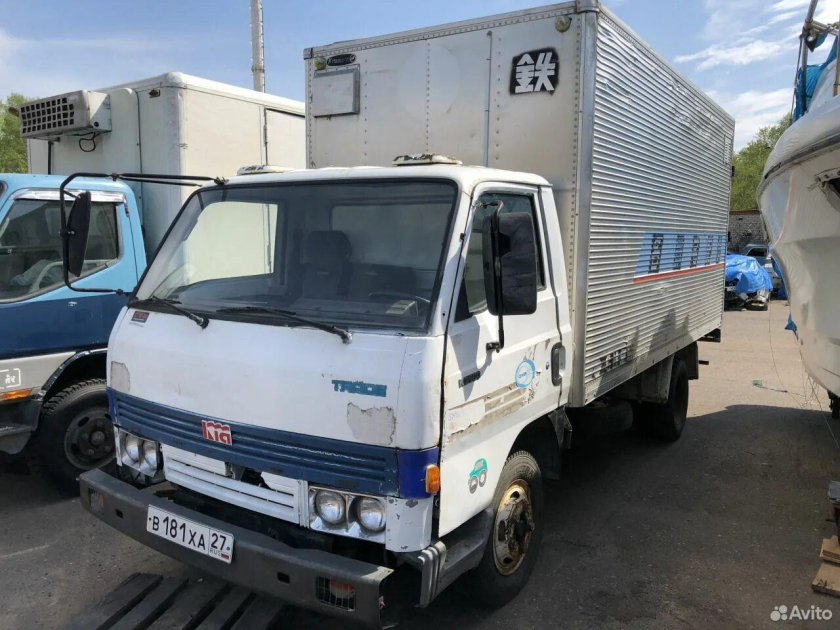 Фургон Мазда Титан Титан