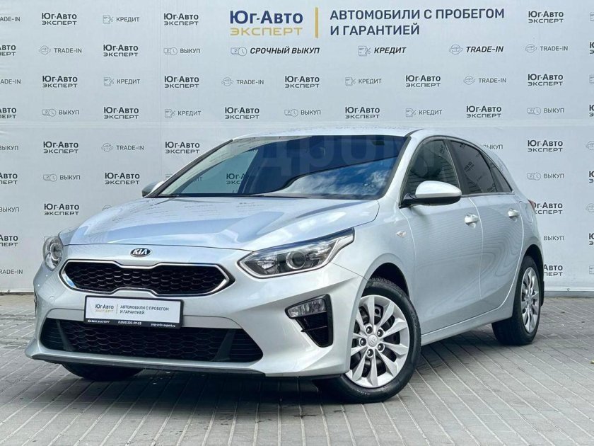 Kia Ceed 2019 хэтчбек