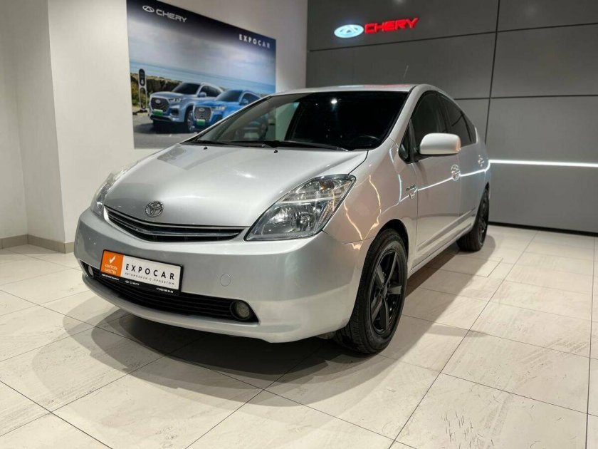 Тойота приус 2 поколение