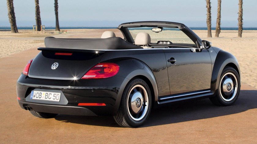 Volkswagen Beetle Cabriolet 2012