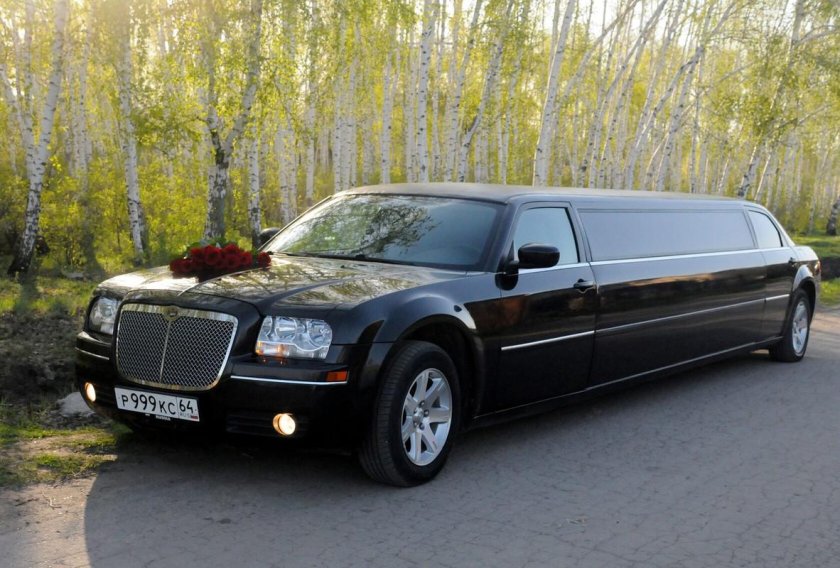 Chrysler 300c Limousine