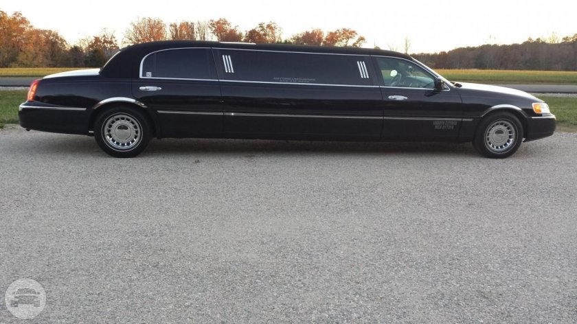 1999 Lincoln Town car stretch Limousine