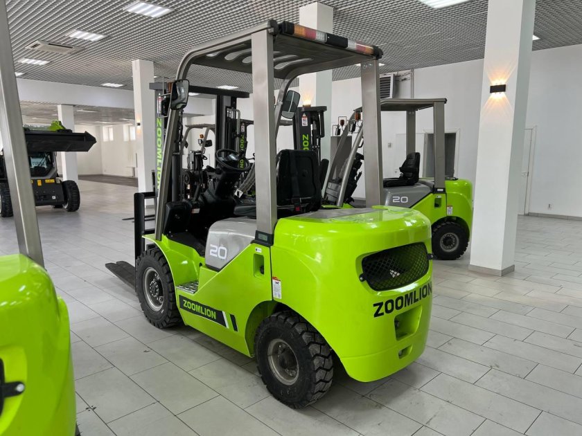 Дизельный вилочный погрузчик zoomlion fd18