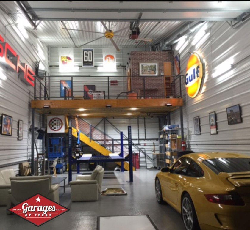 Интерьер гаража