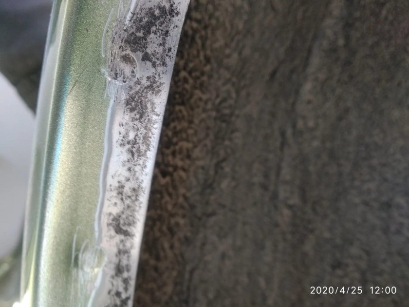 Ржавчина на крыше Мазда 3