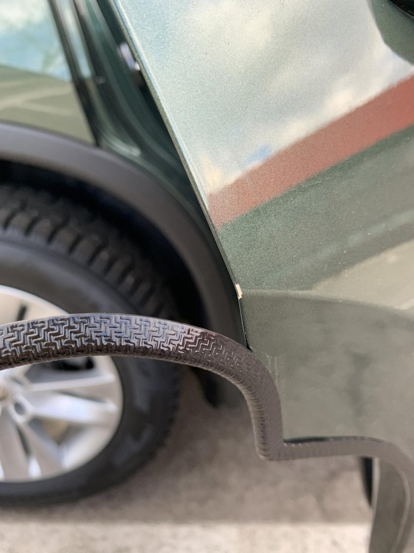 Skoda Kodiaq защита кромки двери