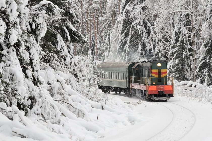 Поезд зимой