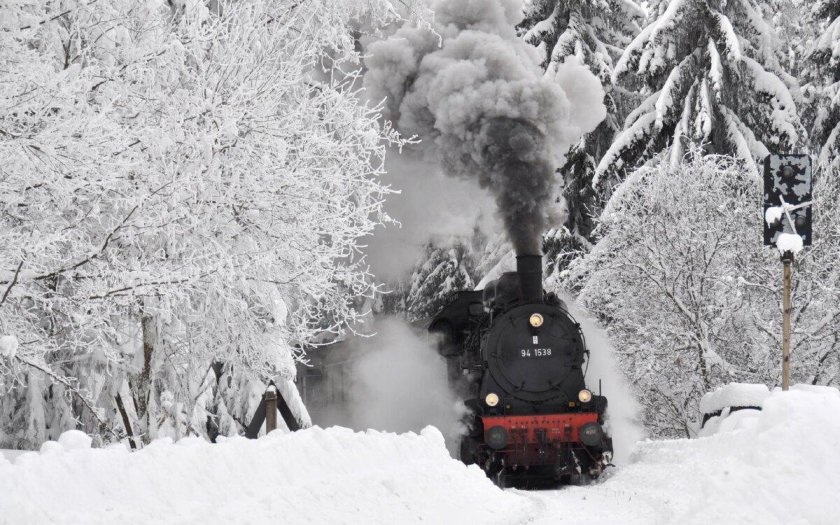 Паровоз зимой